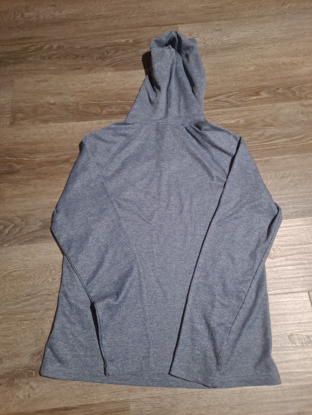 Colosseum Men's Hooded Long-Sleeve Shirt in Gray with Orange Logo - Picture 2 of 5